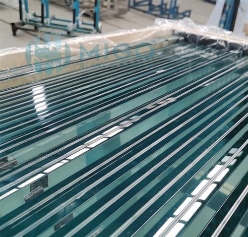 Gloine lannaithe le SGP Interlayer
