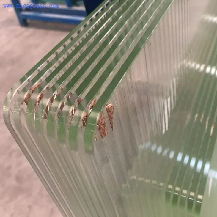 Ultra Clear Moru Shower Glass