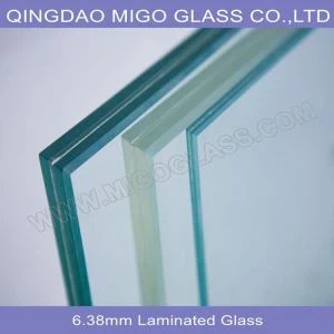 Balustrade Gloine Laminated